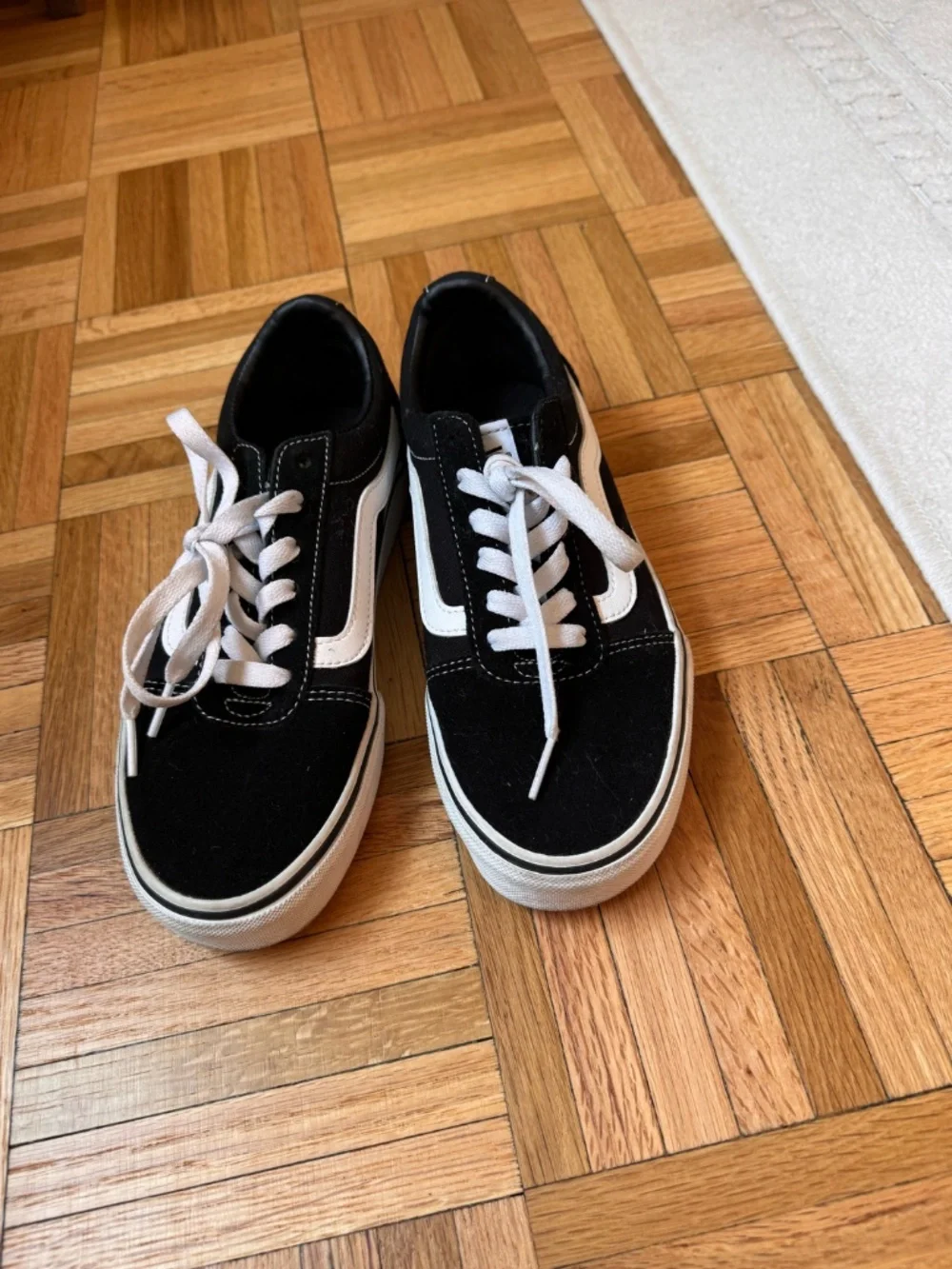 Vans old skool